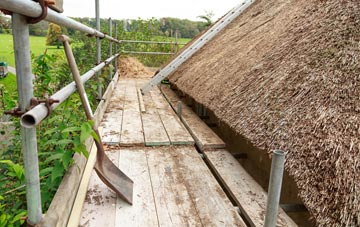 advantages of Pluckley Thorne thatch roofing